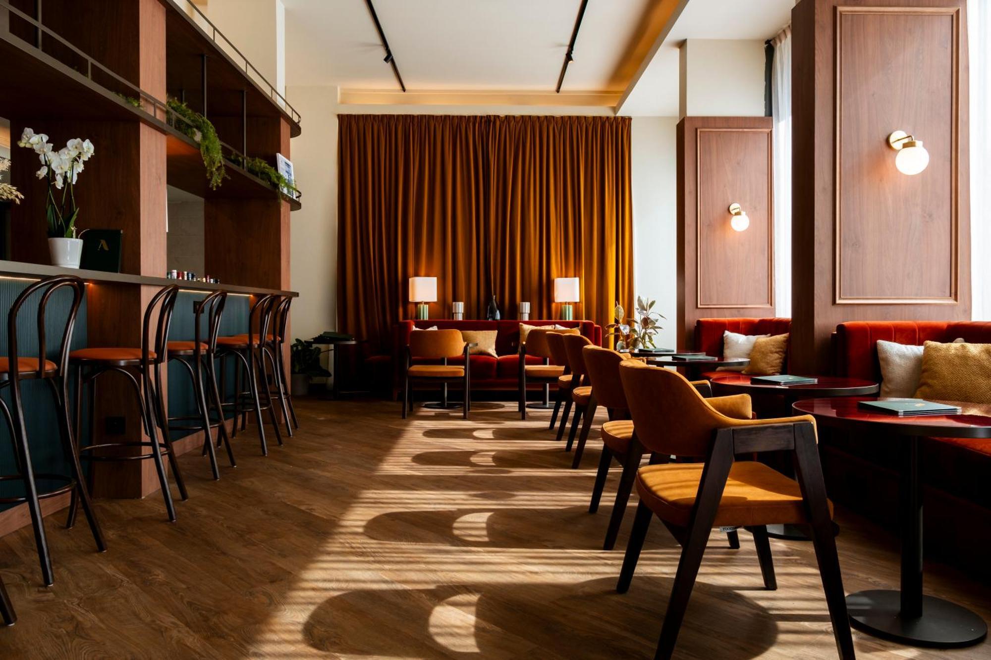 Mercure Вільфранш-сюр-Сон Екстер'єр фото