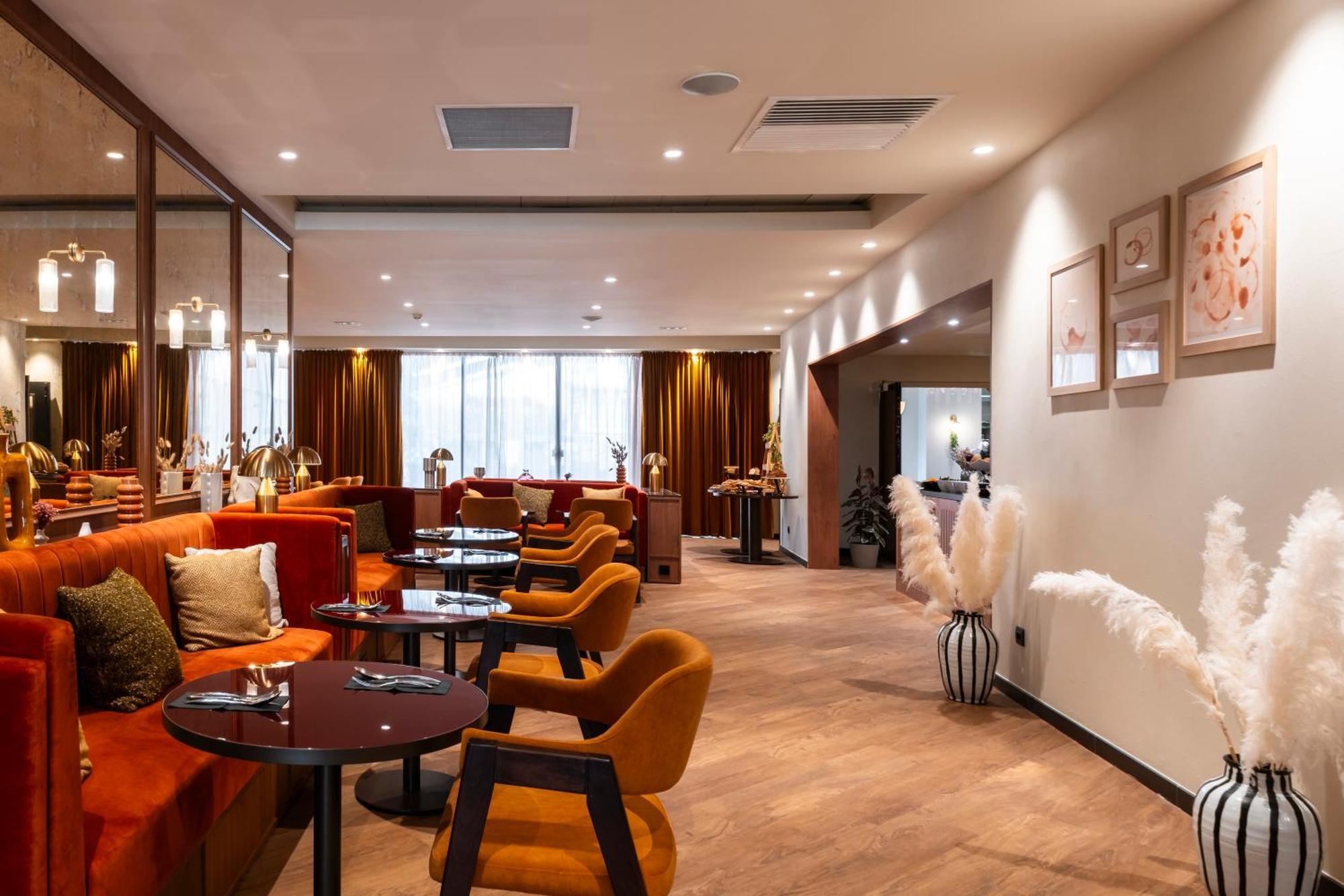 Mercure Вільфранш-сюр-Сон Екстер'єр фото